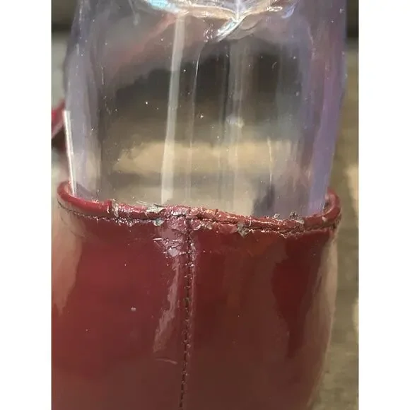 Predictions Red Shiny Mary Jane Shoes size 7 - Picture 3 of 9